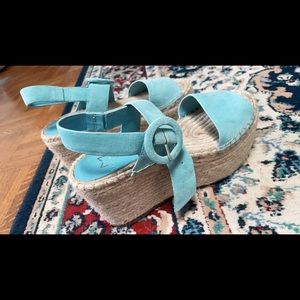Marc Fisher ALIDA ESPADRILLE WEDGE SANDAL
